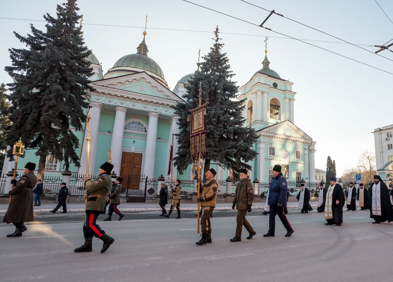 Крестный ход в праздник Рождества Христова